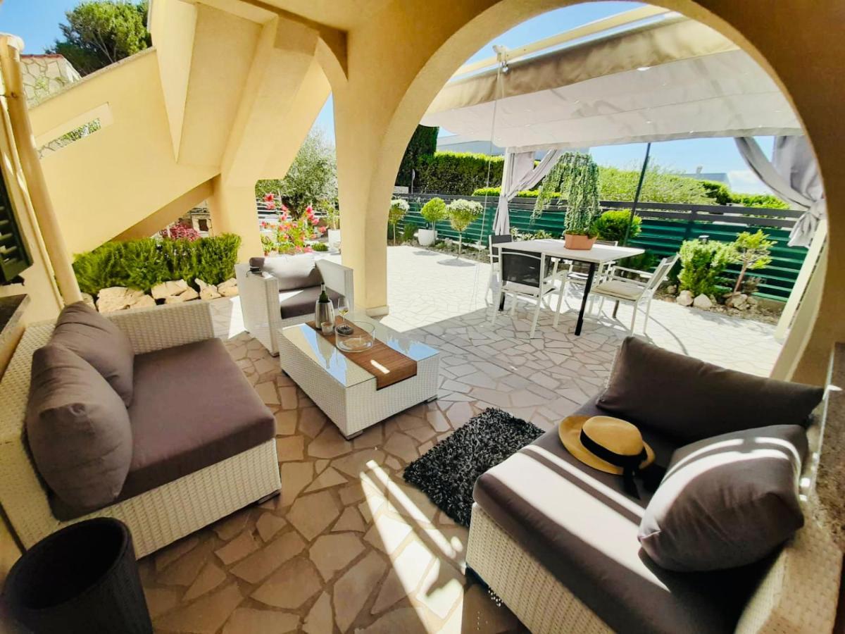 Villa Evamar, Island Krk 普纳特 外观 照片