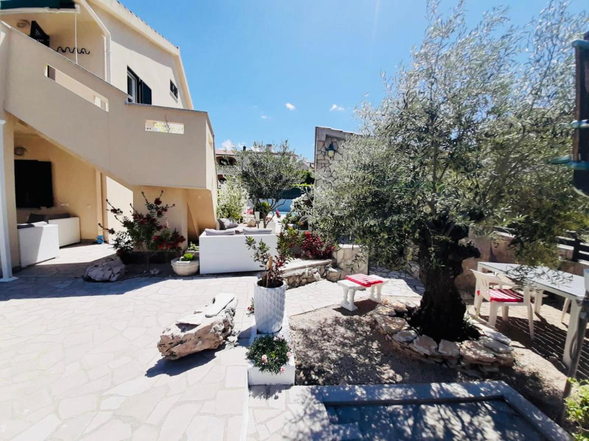Villa Evamar, Island Krk 普纳特 外观 照片